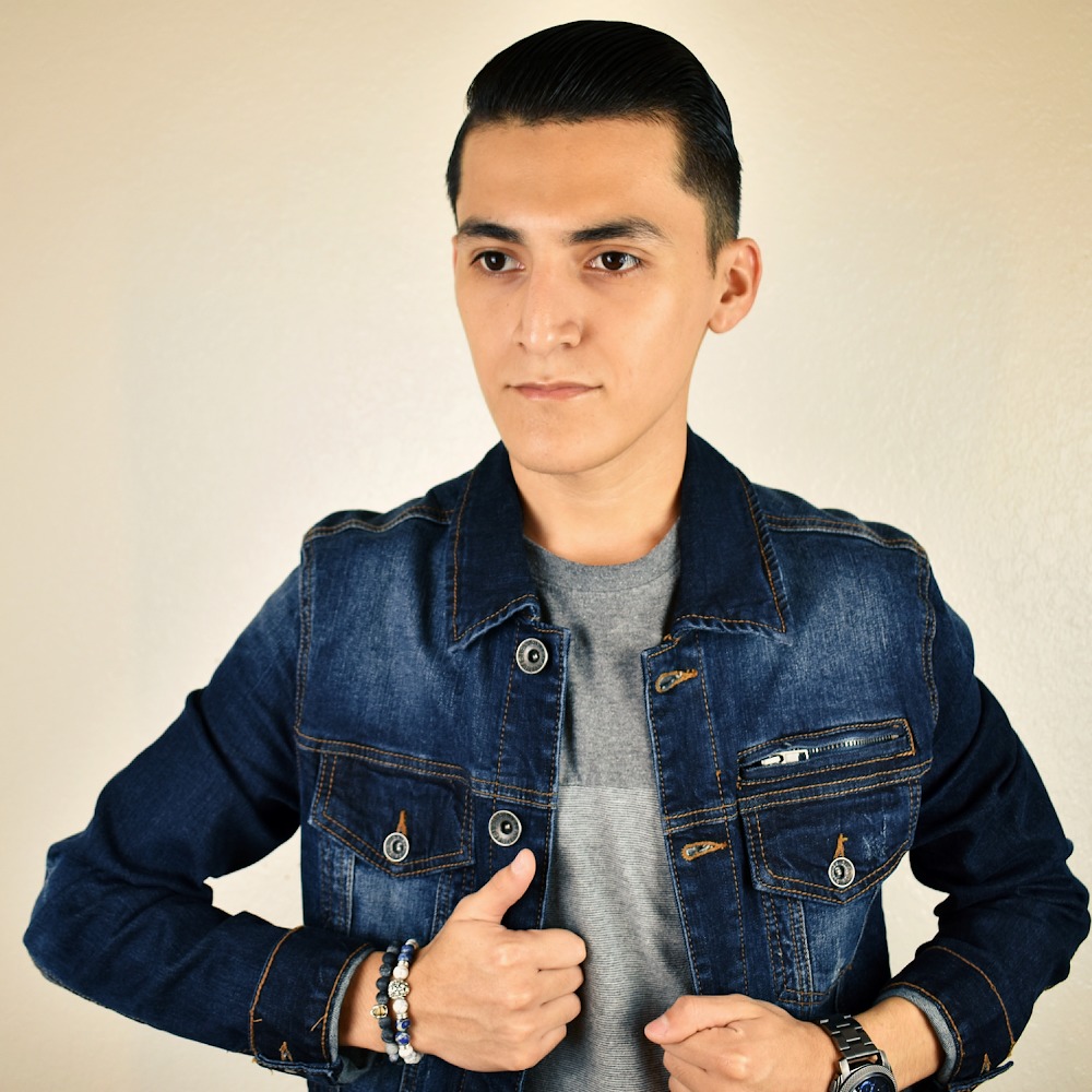 Meet your Posher, Carlos